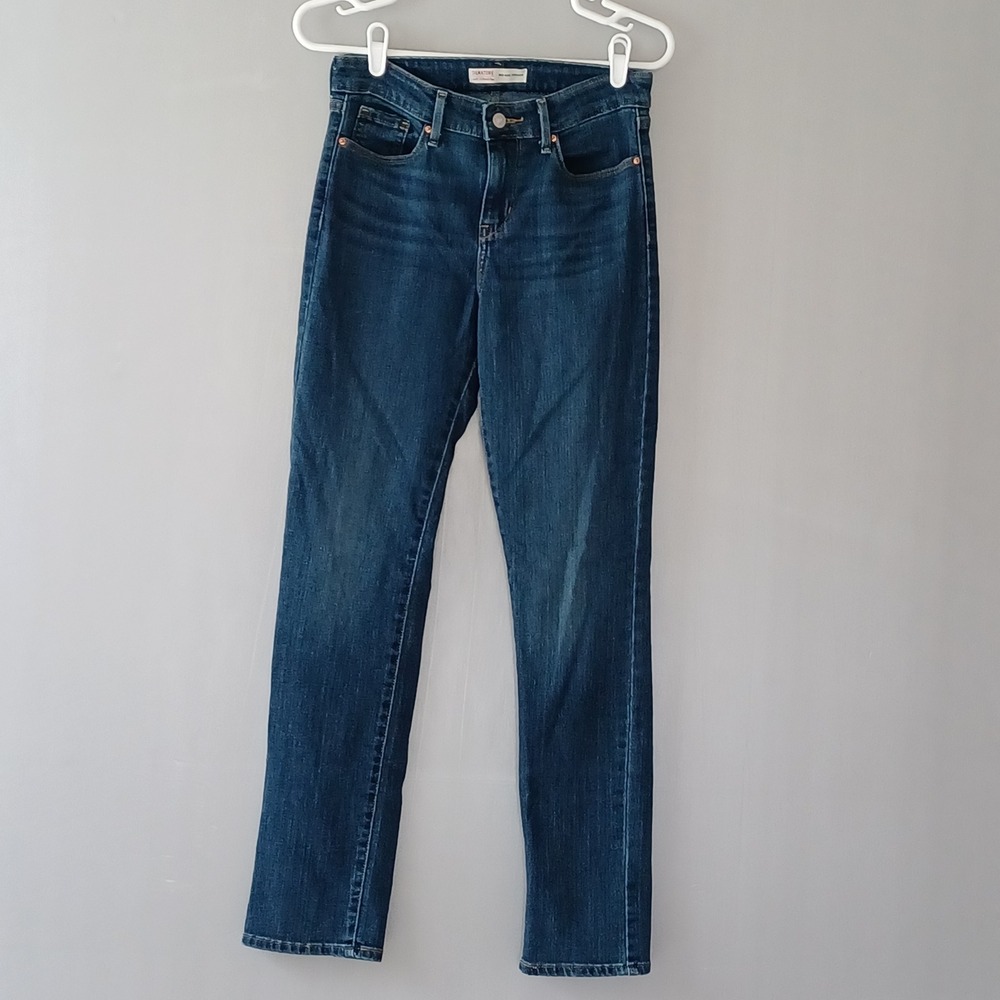 Signature by Levi Strauss Womens Mid-Rise Straight Leg Jeans‎ Dark Wash W26 L32